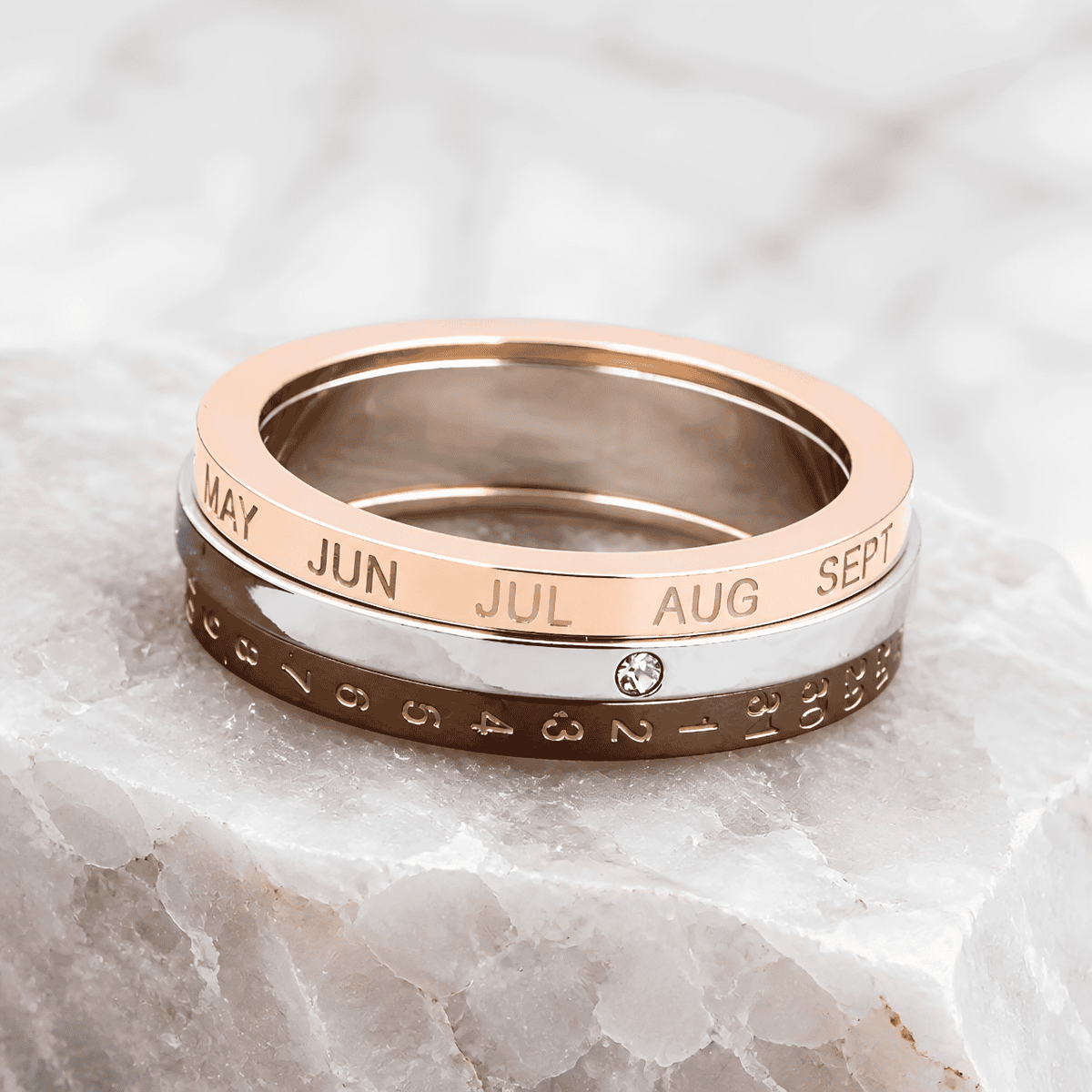 Her Memory Lock Spinner Ring